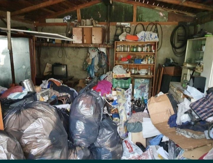 Debarasăm mobila moloz deșeuri,etc.Asigurăm manipularea