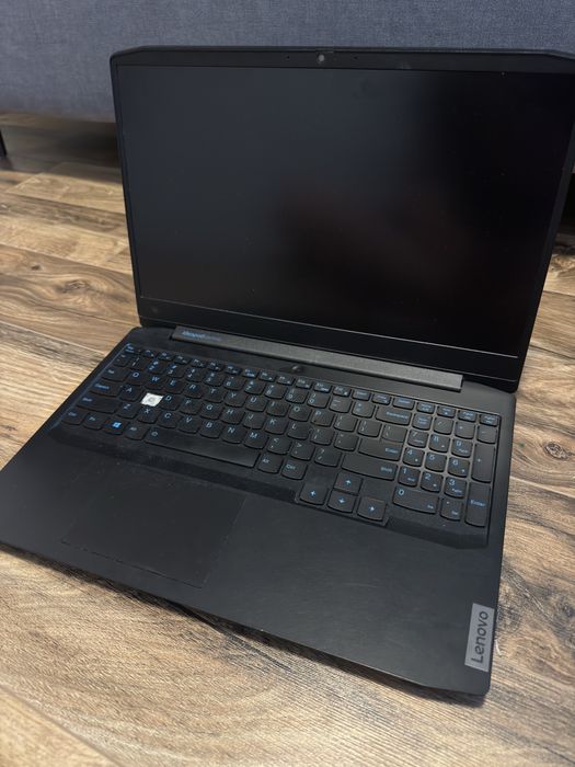Lenovo IdeaPad Gaming 3 15IMH05