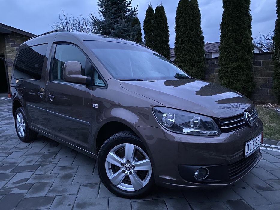 VW CADDY~2 ,0 Tdi~140-Cp-7~Locuri-2 uși la Spate-top