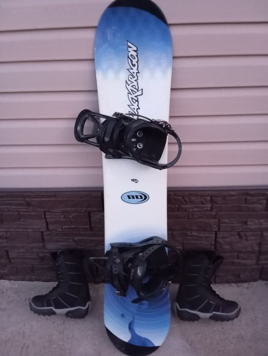 Продам детский сноуборд
