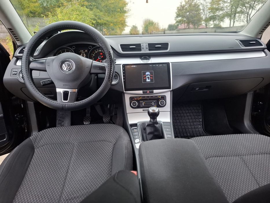 VOLKSWAGEN Passat 2012 — imagine 3