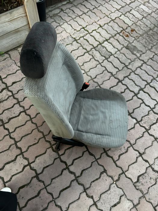 продам сиденье гольф венто пассат golf vento passat