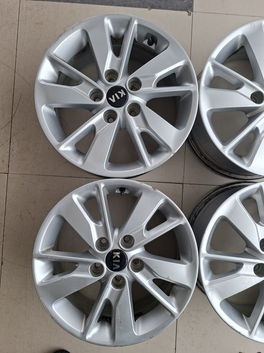 Продам диски. Р16. Оригенал.