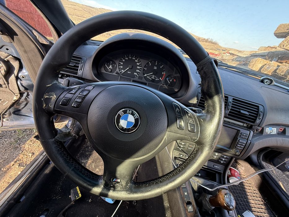 Dezmembrez Bmw E46 320d Touring M paket Facelift