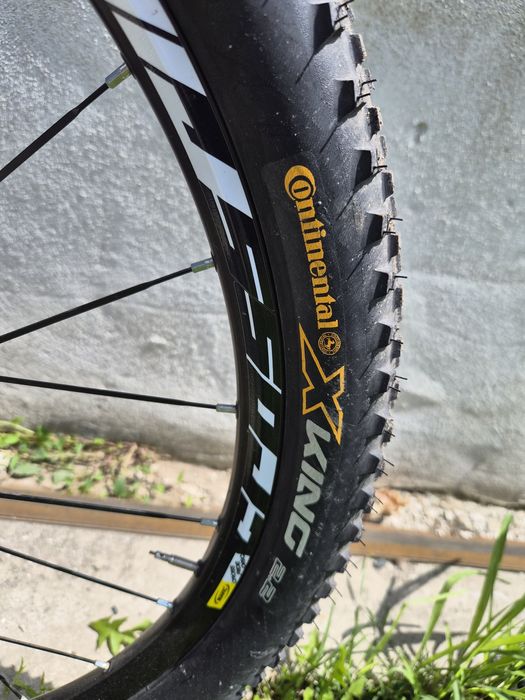 Vand mtb full carbon.