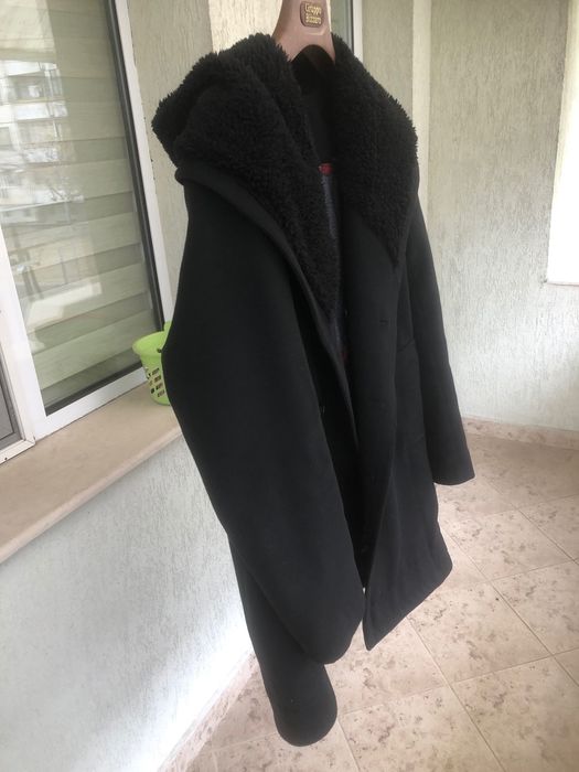 Мъжко палто с качулка