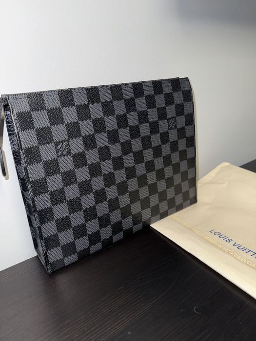 Louis Vuitton чанта