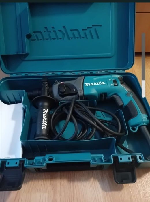 Ciocan Rotopercutor Makita HR2230