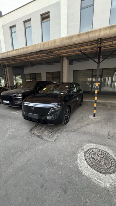 NISSAN NX8 Reev 2026