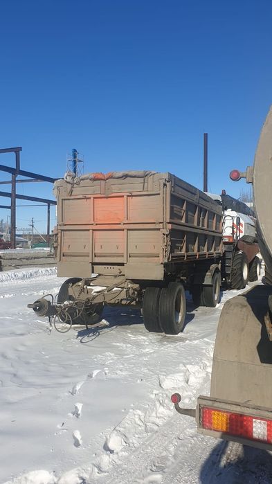 Продам прицеп низкий 13 года