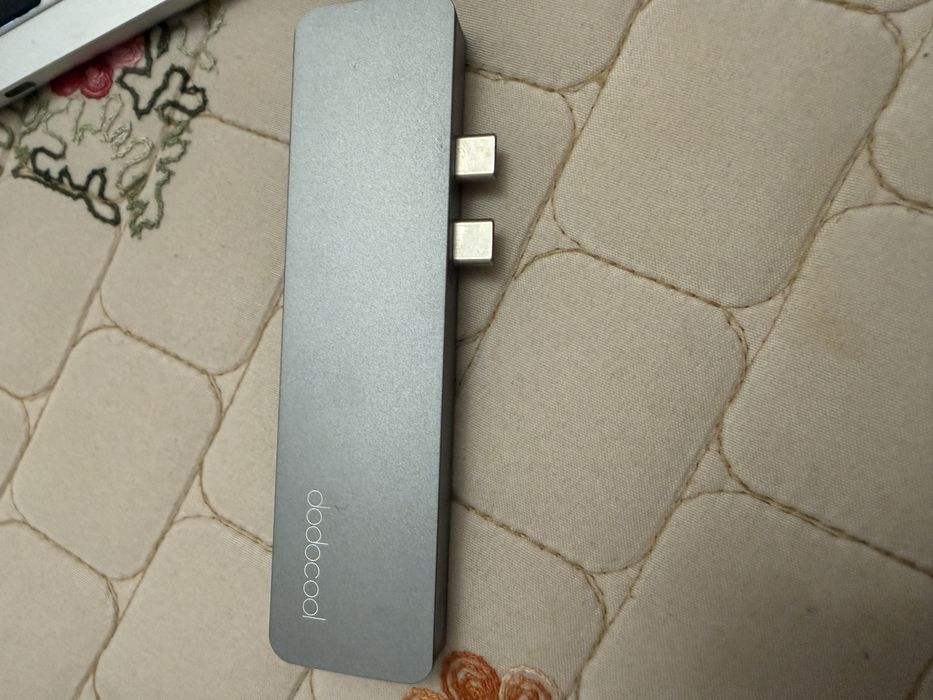 Adaptor laptop , macbook