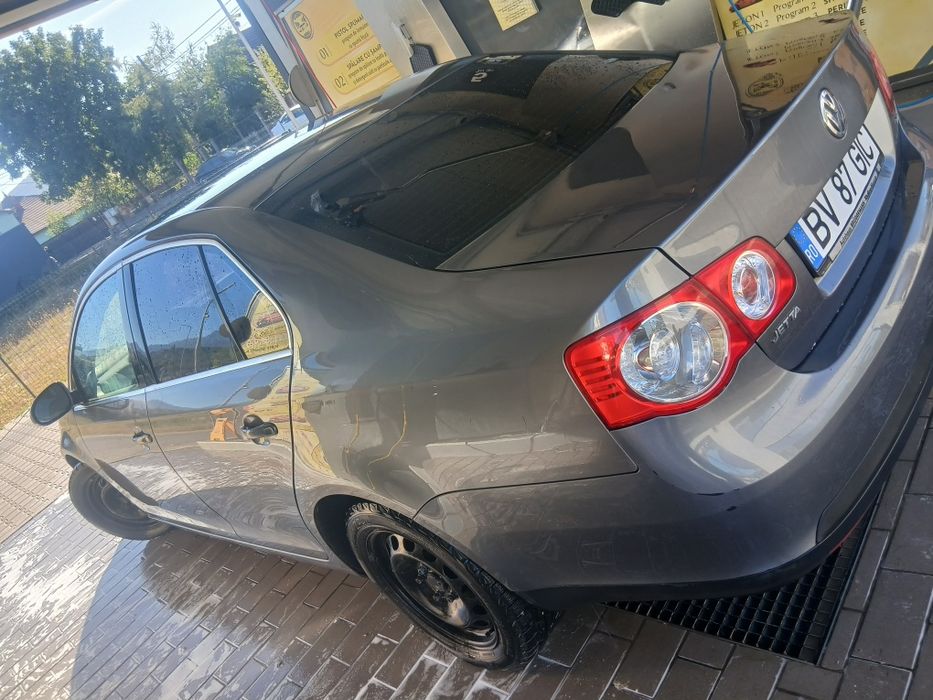 VOLKSWAGEN Jetta 2006 — imagine 4