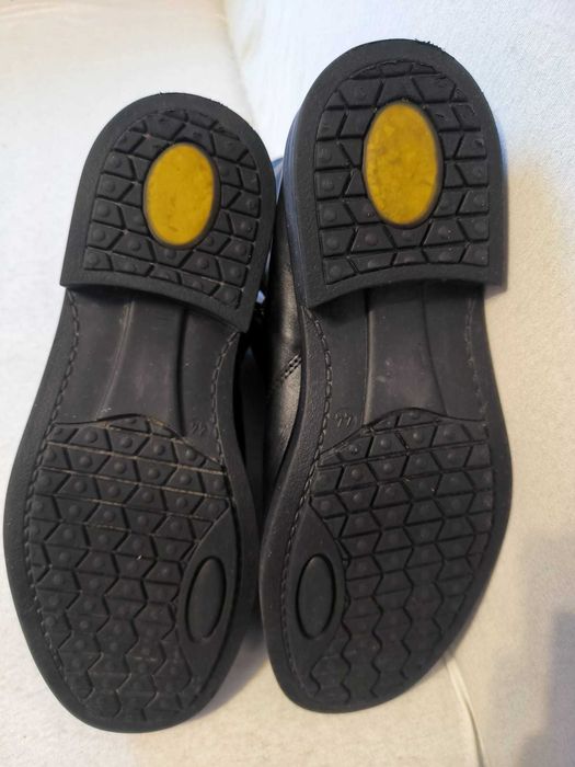 Ghete piele Giorgio Venuti mărimea 44 – stare foarte bună