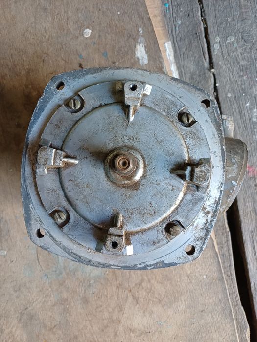 Электродвигатель