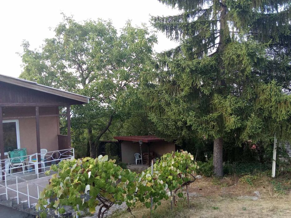 Вила с.Вакарел вилна зона Брънковци