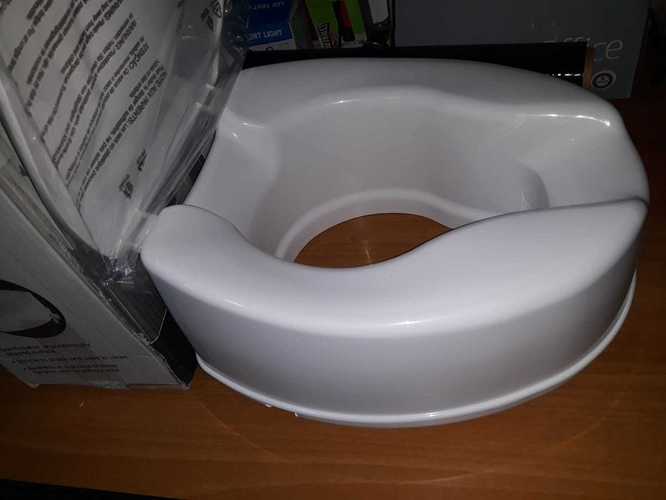 Inalțător scaun de toaletă 15 cm Alb