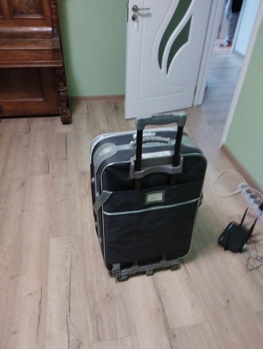 Голям  куфар 76см Estil