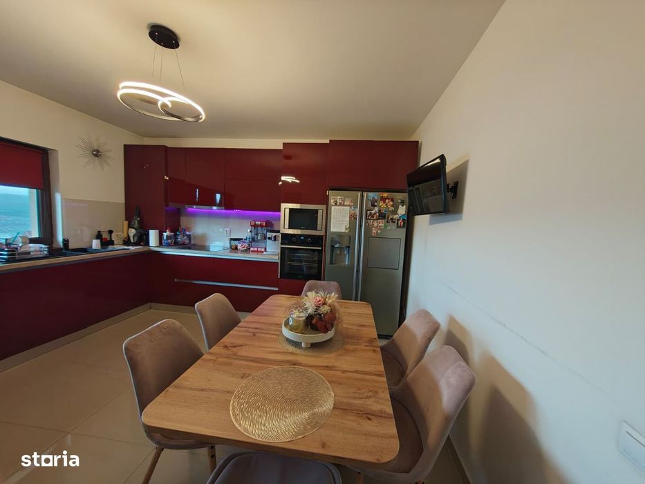 Duplex Narciselor, panoramă, teren 365mp, Birou exterior - Foișor 16mp
