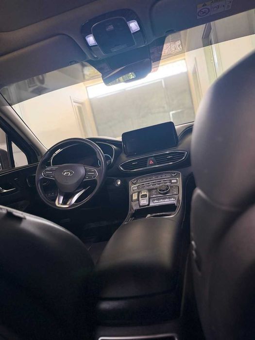 Hyundai Santa Fe 2023 sotiladi