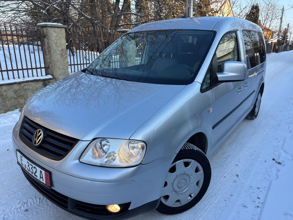 VW CADDY MAXI 7 locuri 2.0 tdi 140 cp