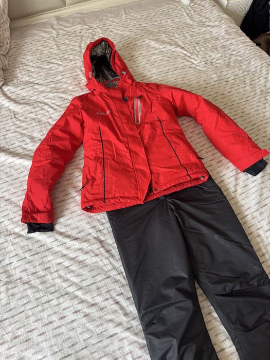 Горнолыжный костюм