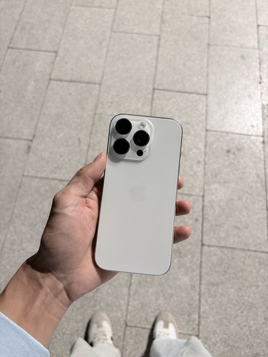 iPhone  16  Pro срочно