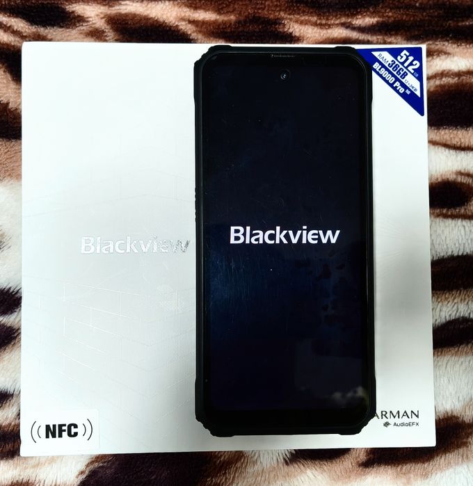 Vand smartphone Blackview BL9000 Pro ultra-rezistent (Rugged), versiunea top cu cameră termică FLIR Lepton 3.5 (cea mai mare rezoluție termică )