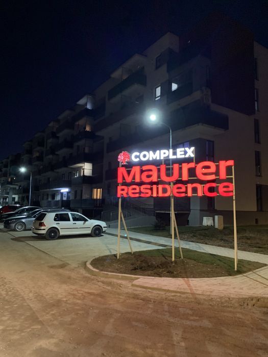 Cazare Brasov regim hotelier apartament nou de lux/ CORESI