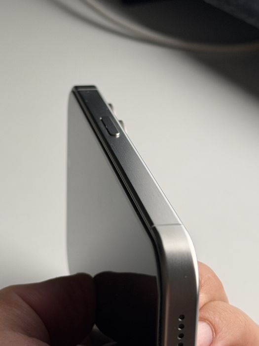 Iphone 15 pro 128 GB