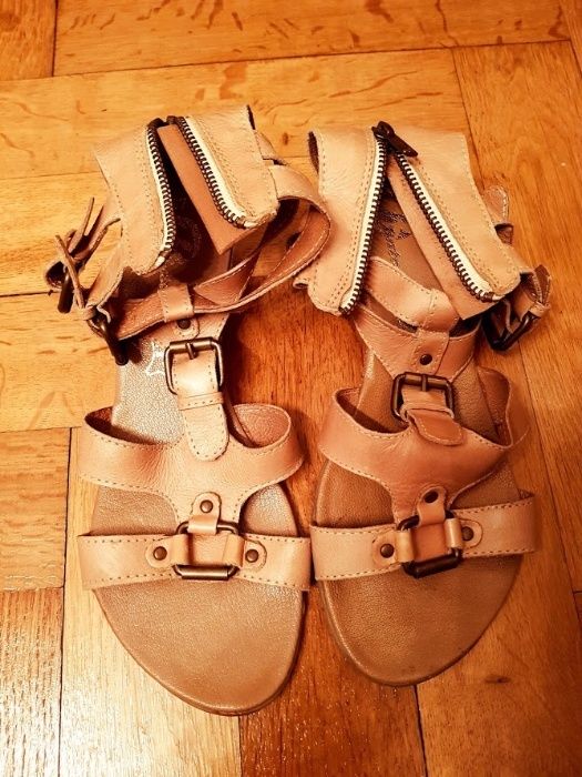 Sandale piele bej - Bata , marimea 37