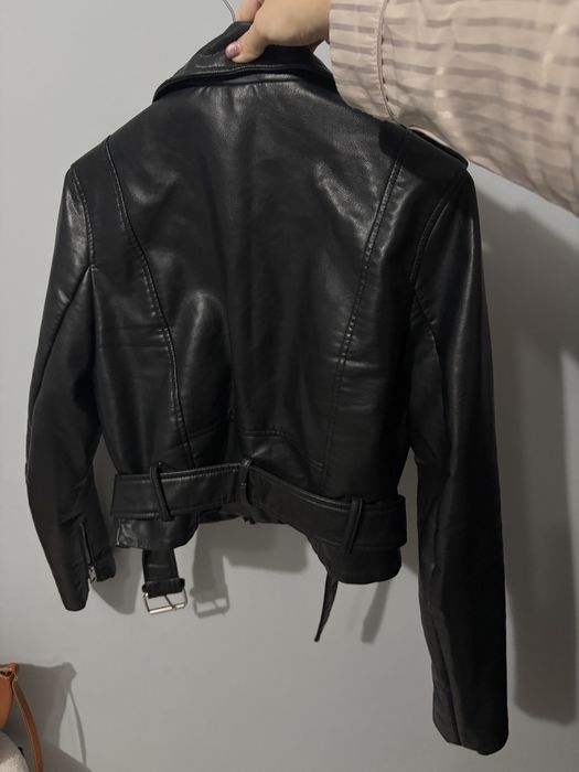 Zara черно кожено яке