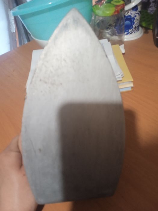 Продам утюг срочно