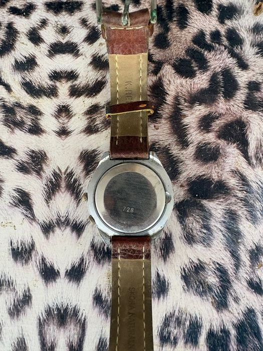 Ретро механичен руски часовник Ракета