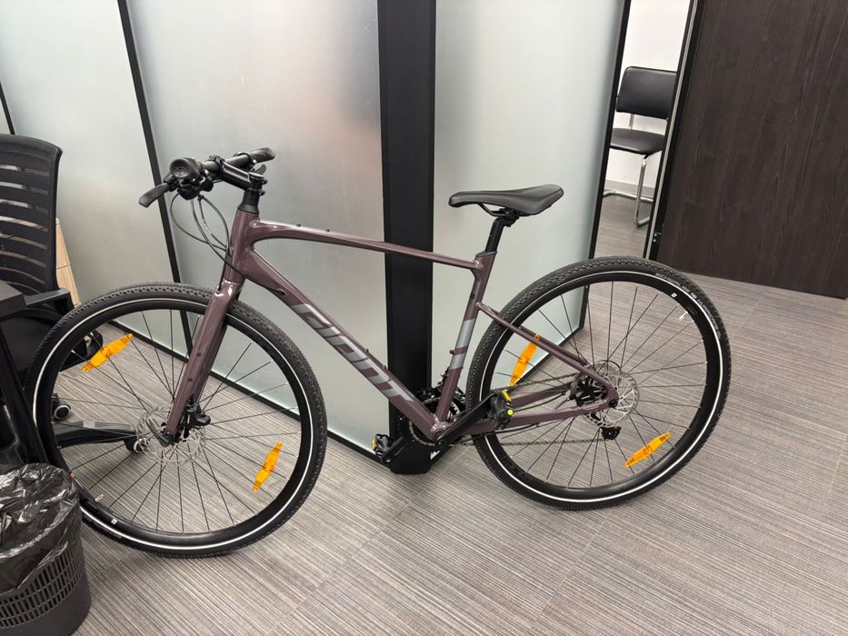 Giant Fastroad AR3