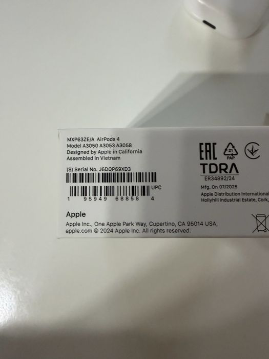 Продам Эйрподс 4