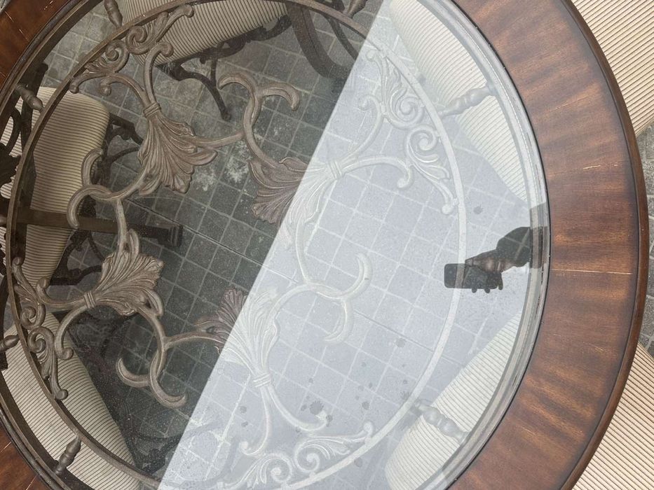 Винтидж маса от ковано желязо