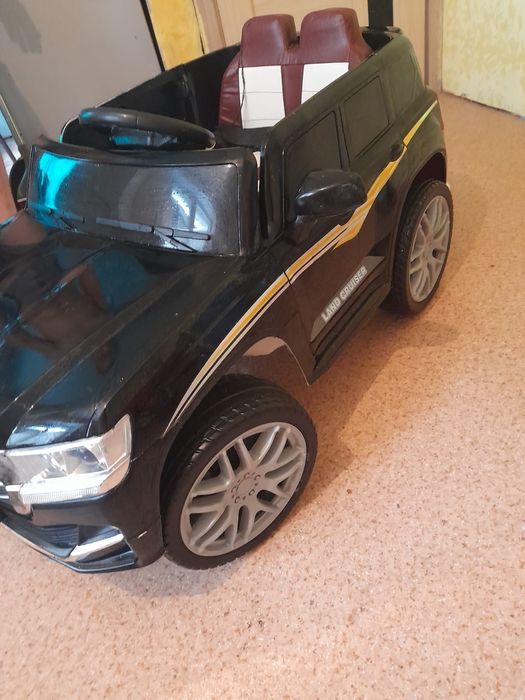 Детская машина ланд Крузер