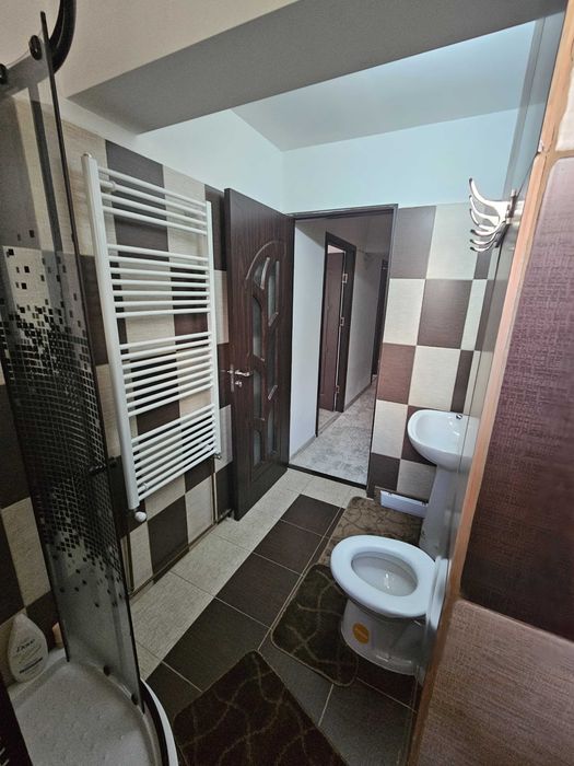 Se vinde garsonieră decomandată