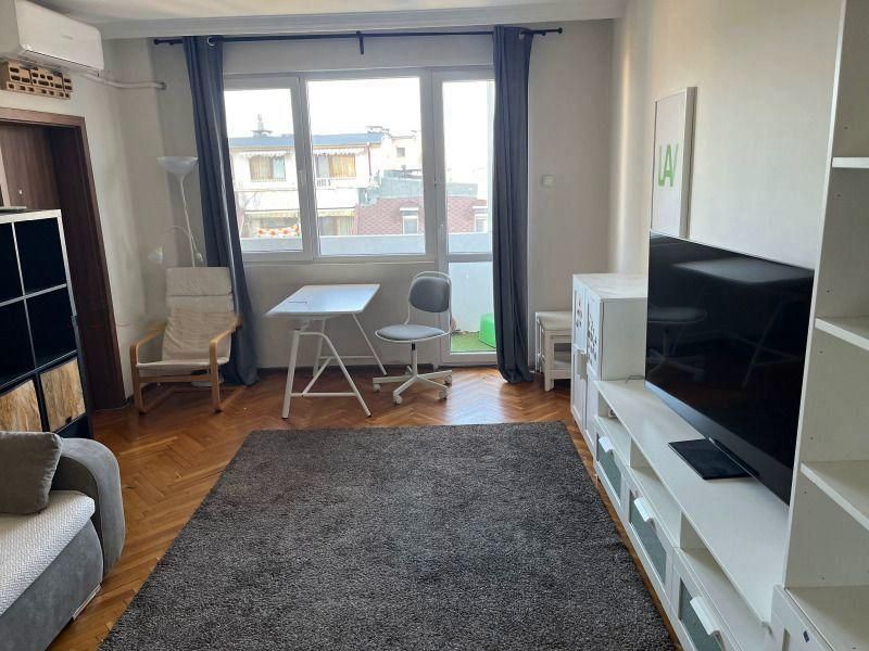 Дава се под наем Тристаен апартамент в София, Борово - 80 кв.м за 746.64 € - Снимка #1