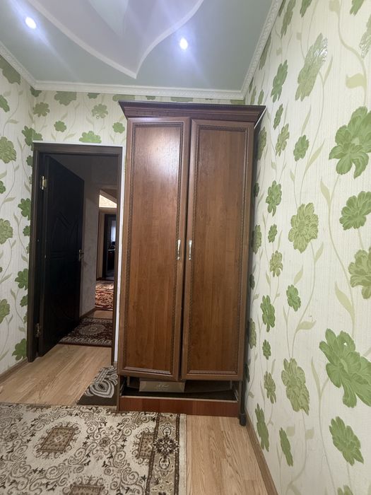 Шкаф сотилади срочно