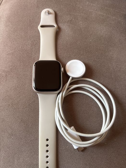 Apple Watch 8 45mm