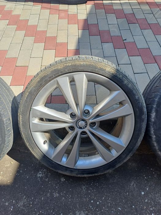 Set 4 Jante Roti Aliaj VRS 225 40 18 R18 5x112 Skoda Octavia 2 sau VW passat ,golf