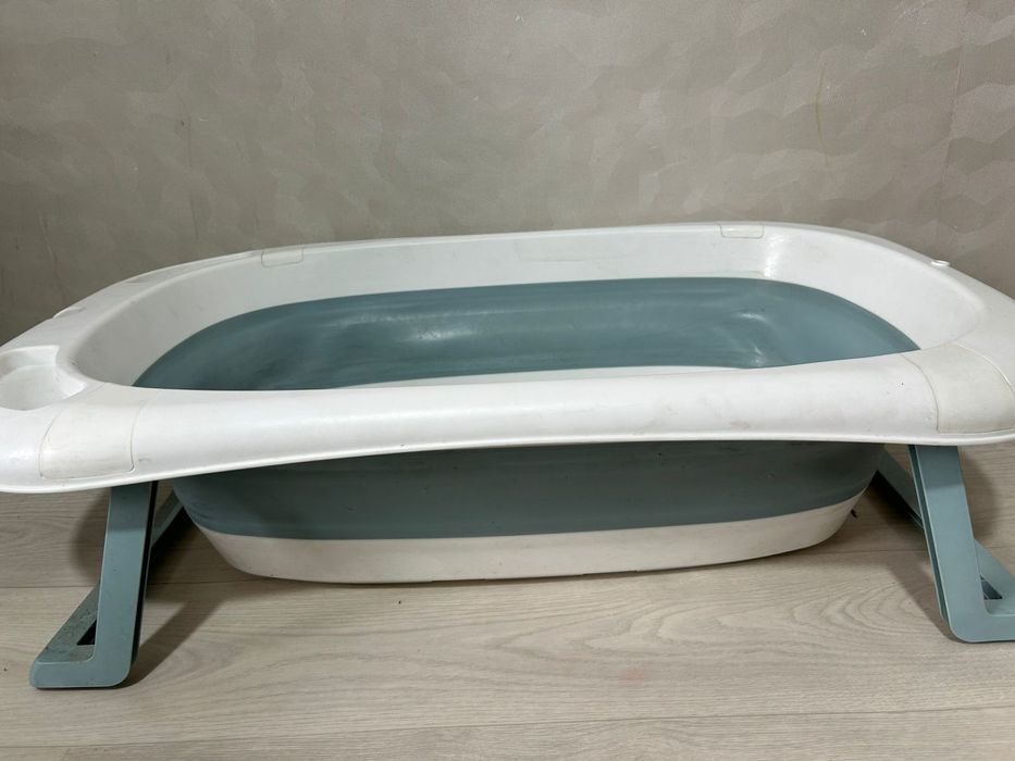 Детская складная ванночка