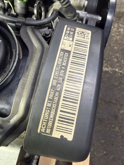 Двигатель Volkswagen AZM 2.0