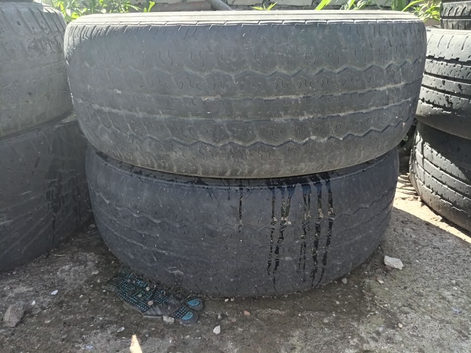 Продам 4 покрышки б/у