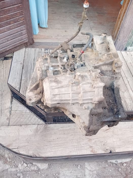 Продам коробку тайота альфард 2.4