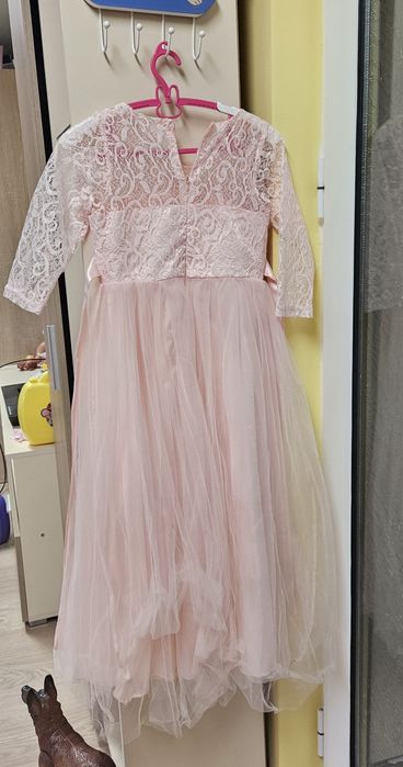 Красива официална рокля