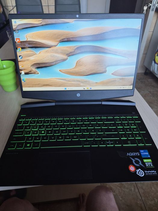 Vand leptop hp pavilion gaming