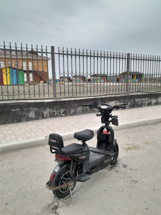 Продам скутер TUNIU
