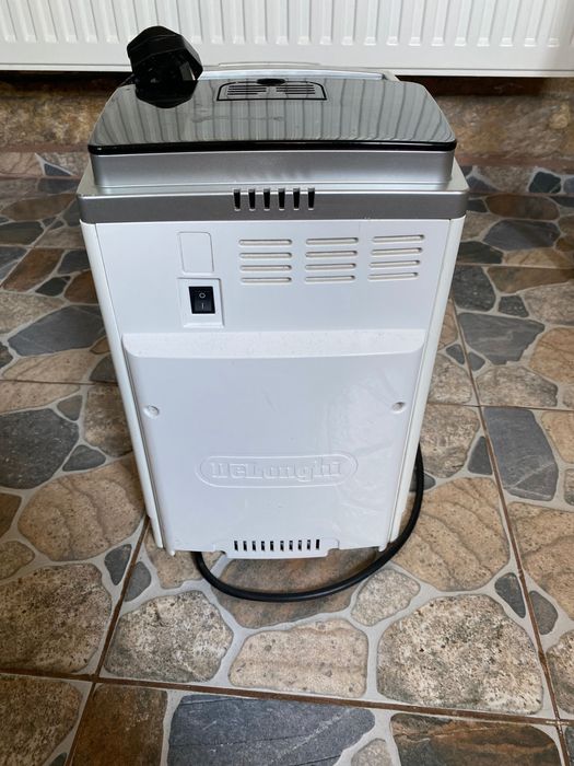Кафемашина DeLonghi